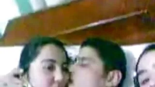 Żona z dużymi cyckami spuści z pochwy polski sex analny